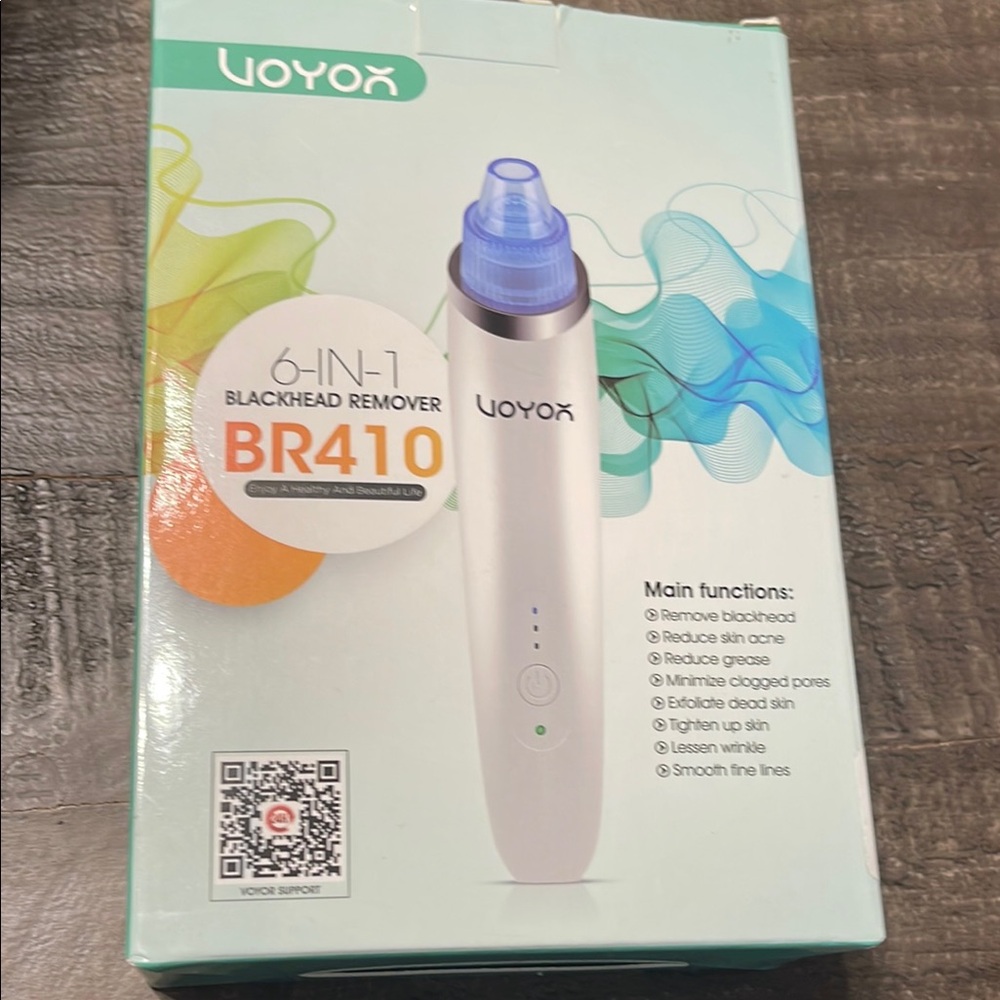 6-in-1 Blackhead Remover - White and Blue